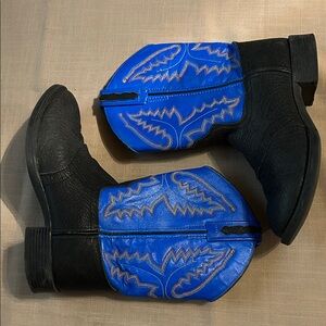 EUC Old West Black and Blue Boots